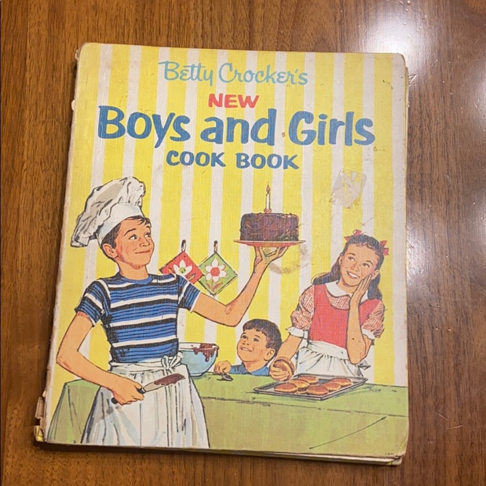 Vintage Betty Crocker Cookbook